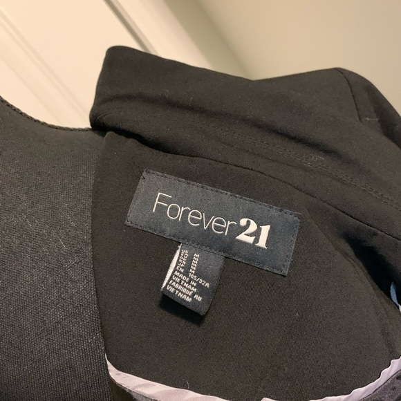 Forever 21, ladies jacket. Size M - Picture 7 of 9